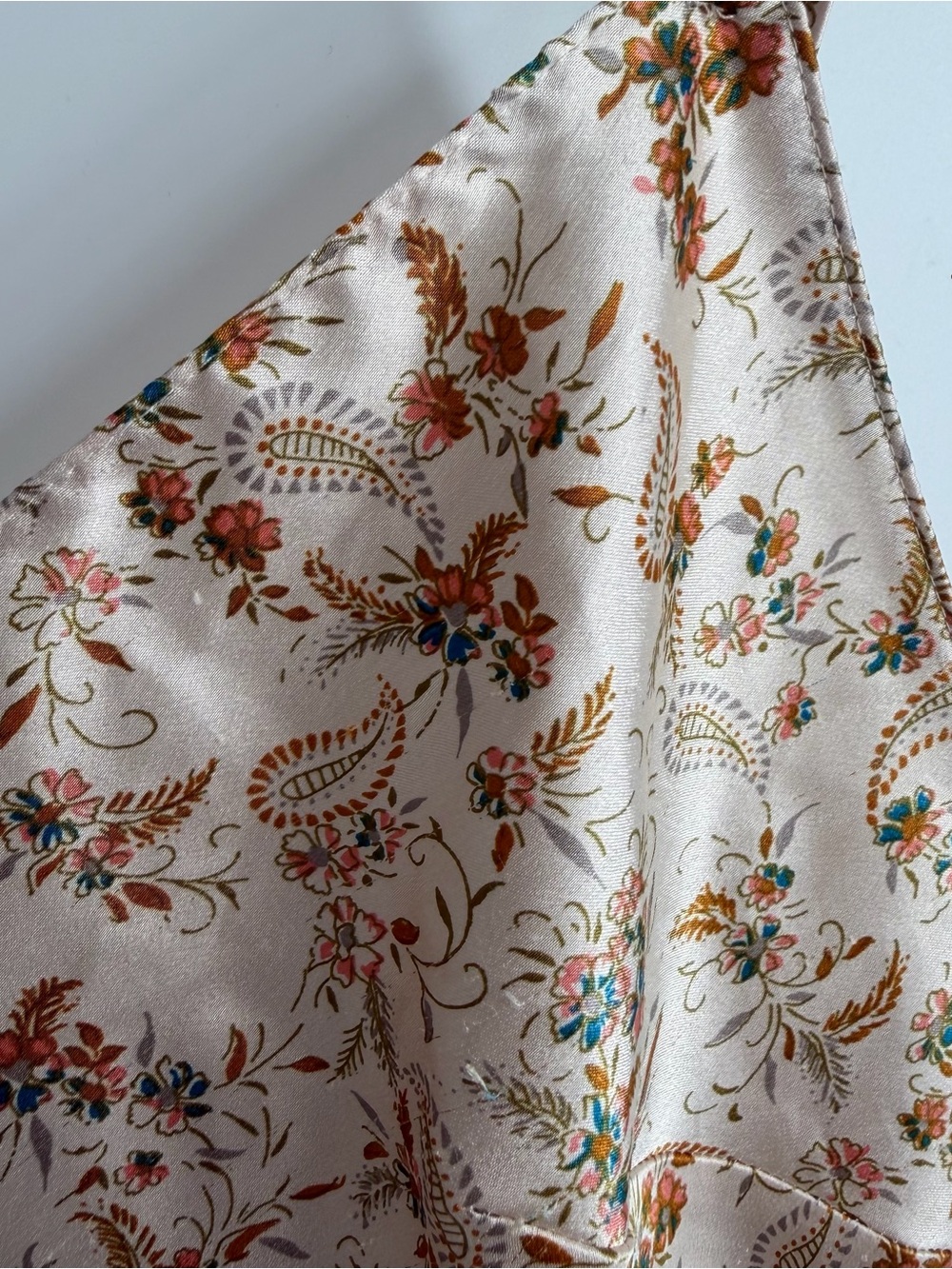 Victoria's Secret Satin Silky Cream Floral Slip Dress - Picture 5 of 11